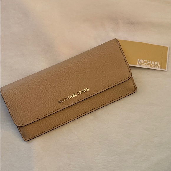 Michael Kors Handbags - Michael Kors Beige Women's Wallet